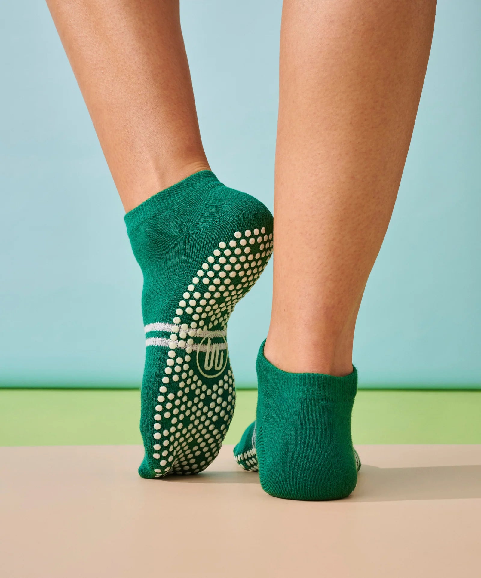 CLASSIC LOW RISE GRIP SOCKS EMERALD STRIPE
