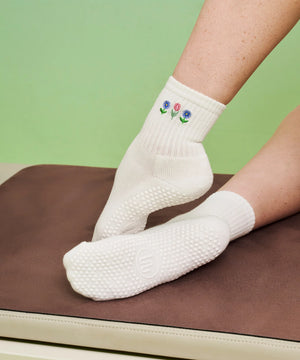 CREW NON SLIP GRIP SOCKS MEADOW BLOOM
