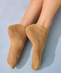 CLASSIC LOW RISE GRIP SOCKS CAMEL