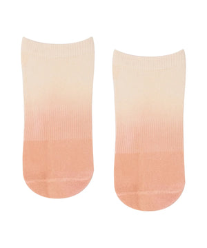 CLASSIC LOW RISE GRIP SOCKS FADE CORAL