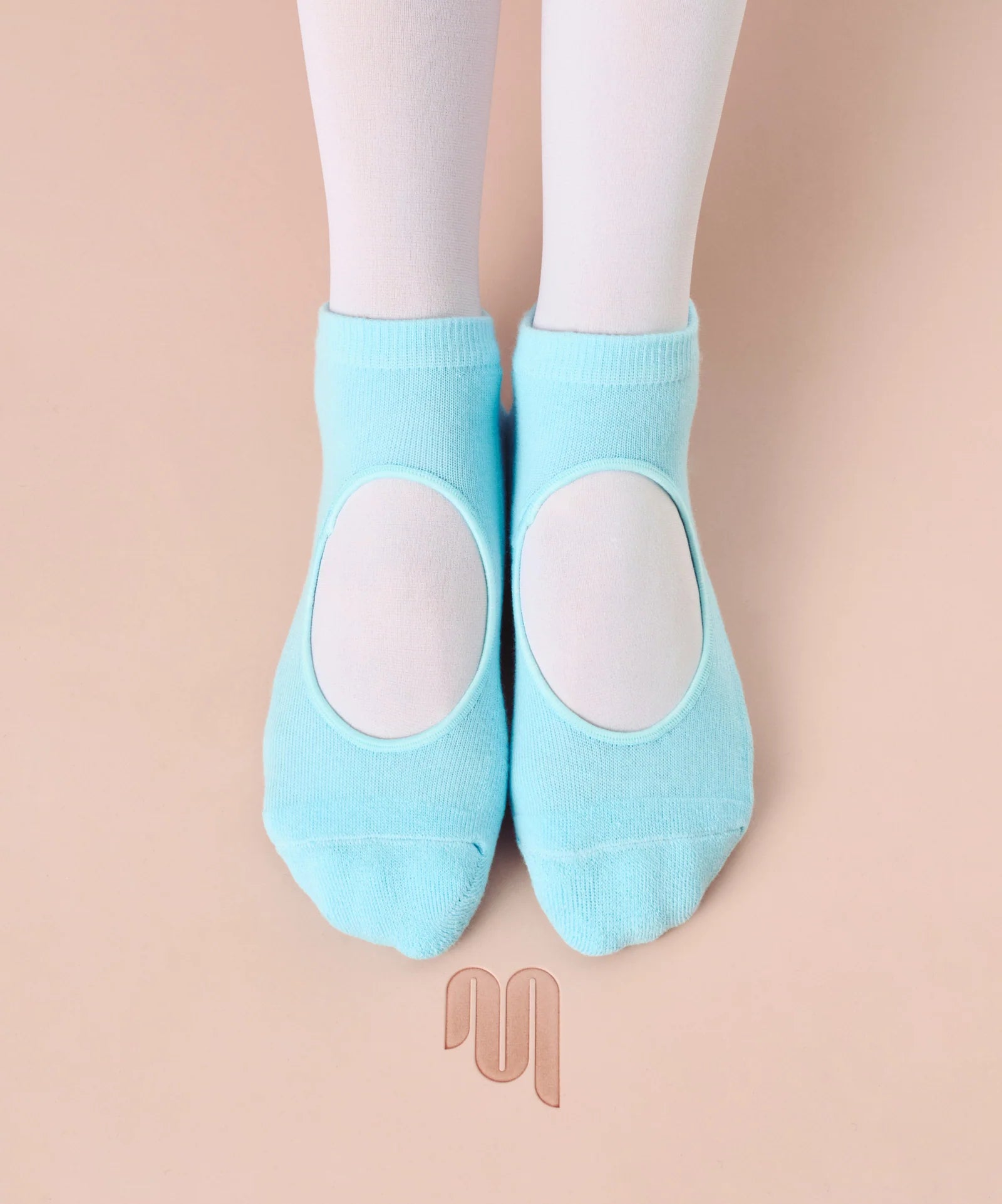 SLIDE ON NON SLIP GRIP SOCKS ICE BLUE