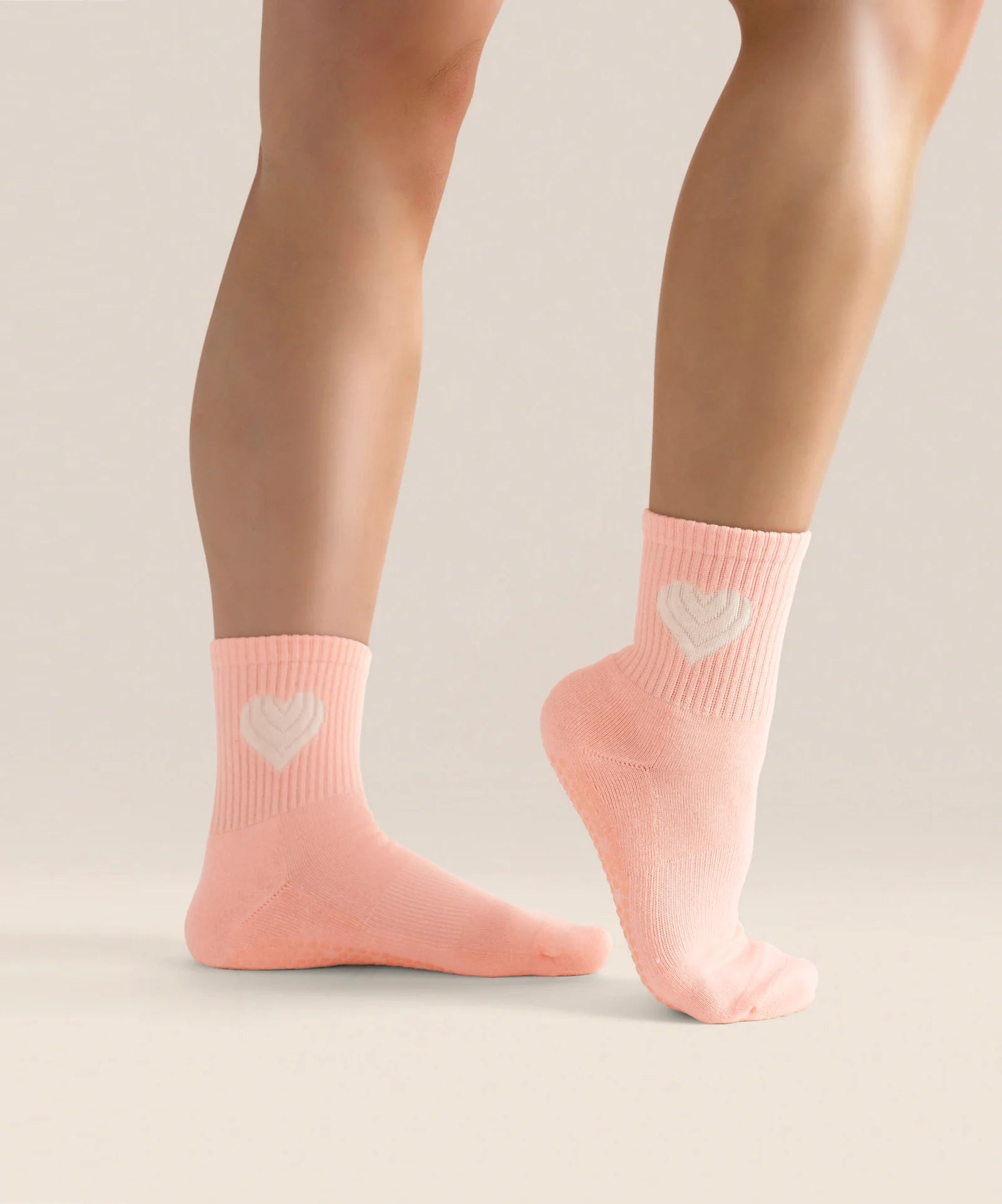 CREW NON SLIP GRIP SOCKS STRAWBERRY HEART
