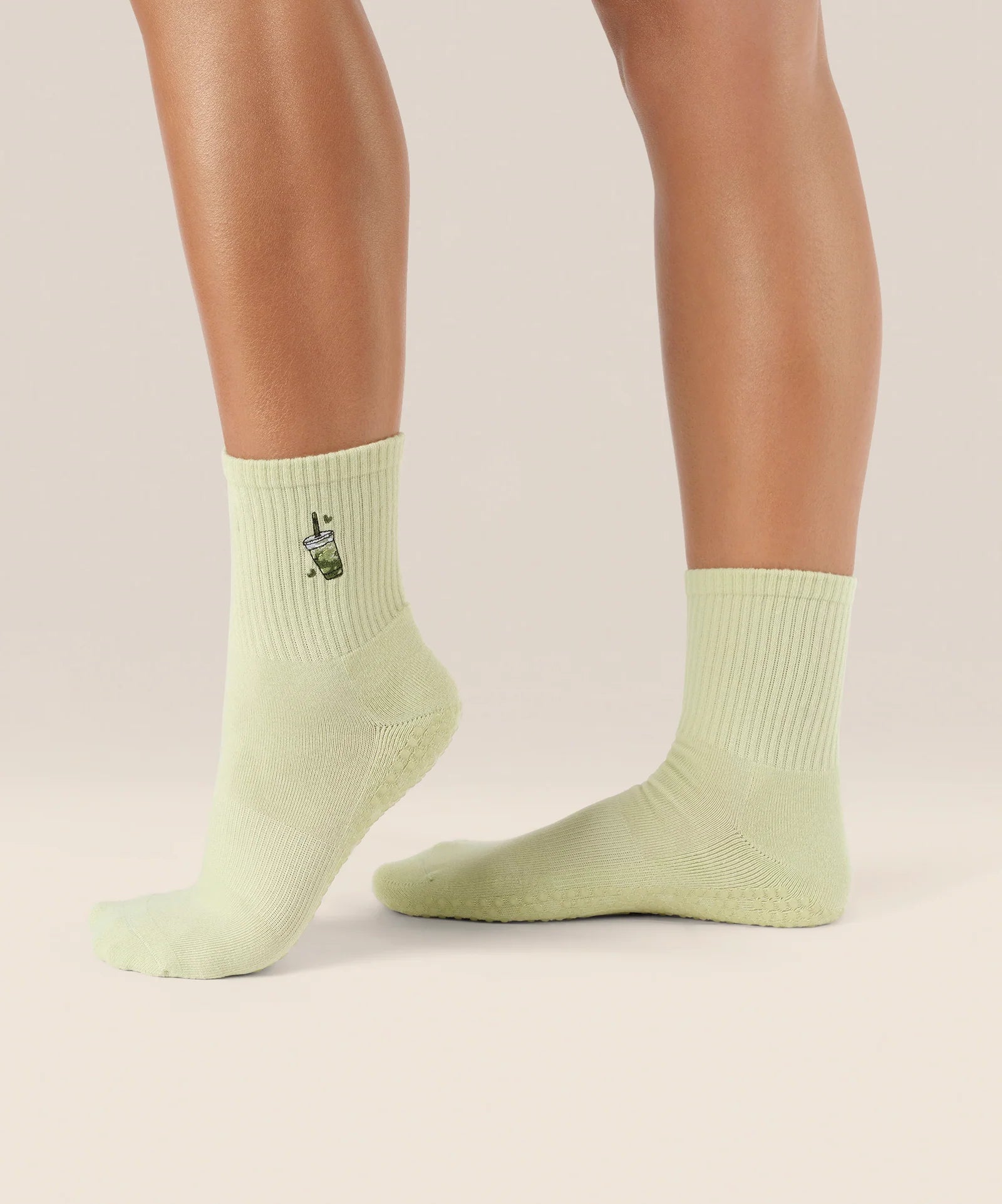 CREW NON SLIP GRIP SOCKS MATCHA LOVER