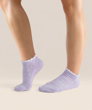 CLASSIC LOW RISE GRIP SOCKS LAVENDER SPOTS