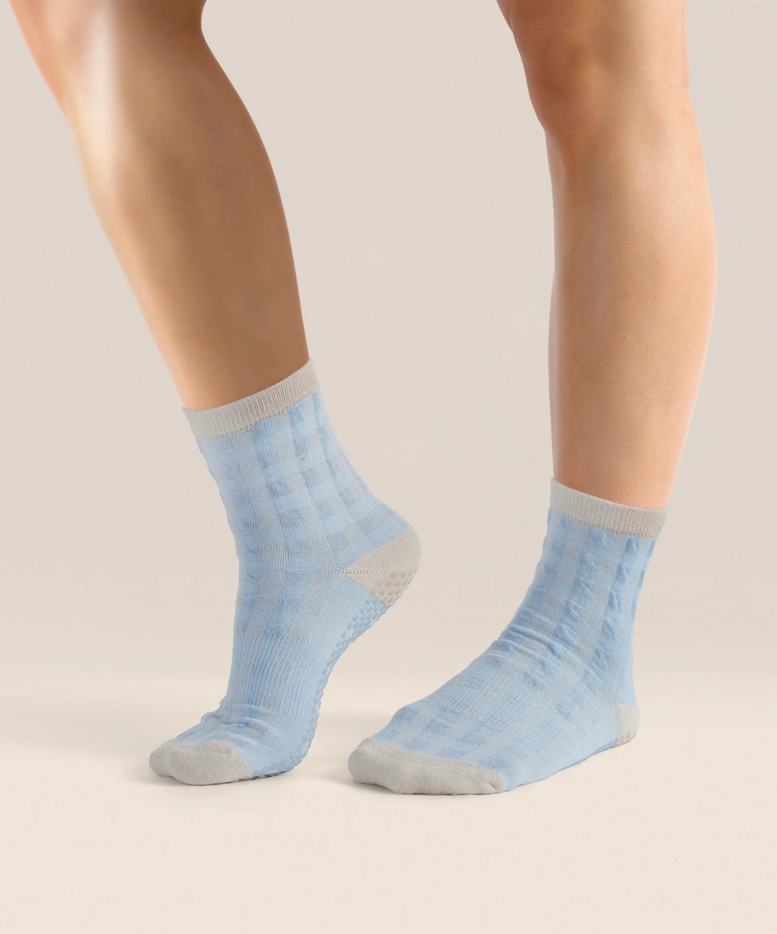 CREW NON SLIP GRIP SOCKS BLUEBELL GINGHAM